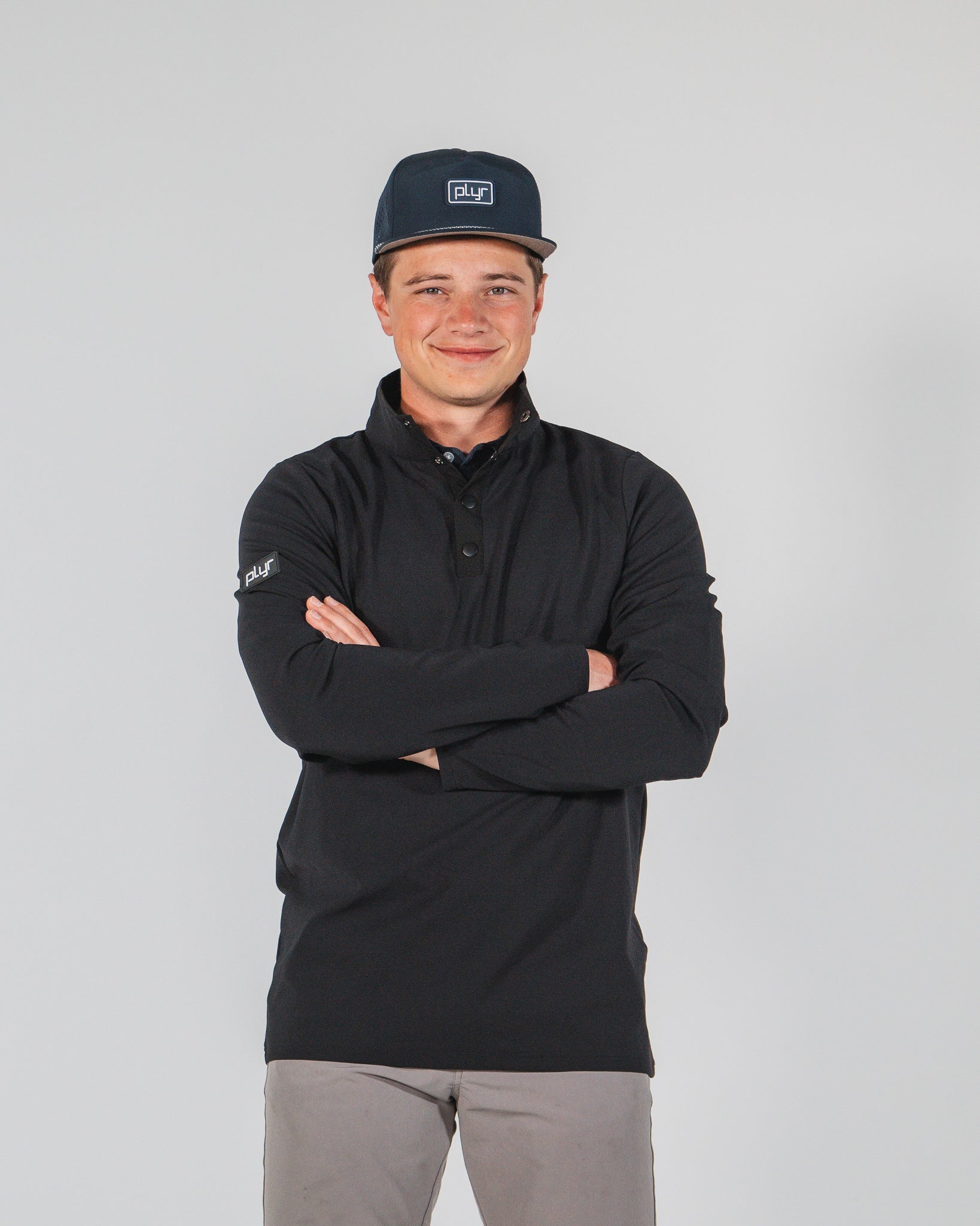 Tones Quarter Button - Black