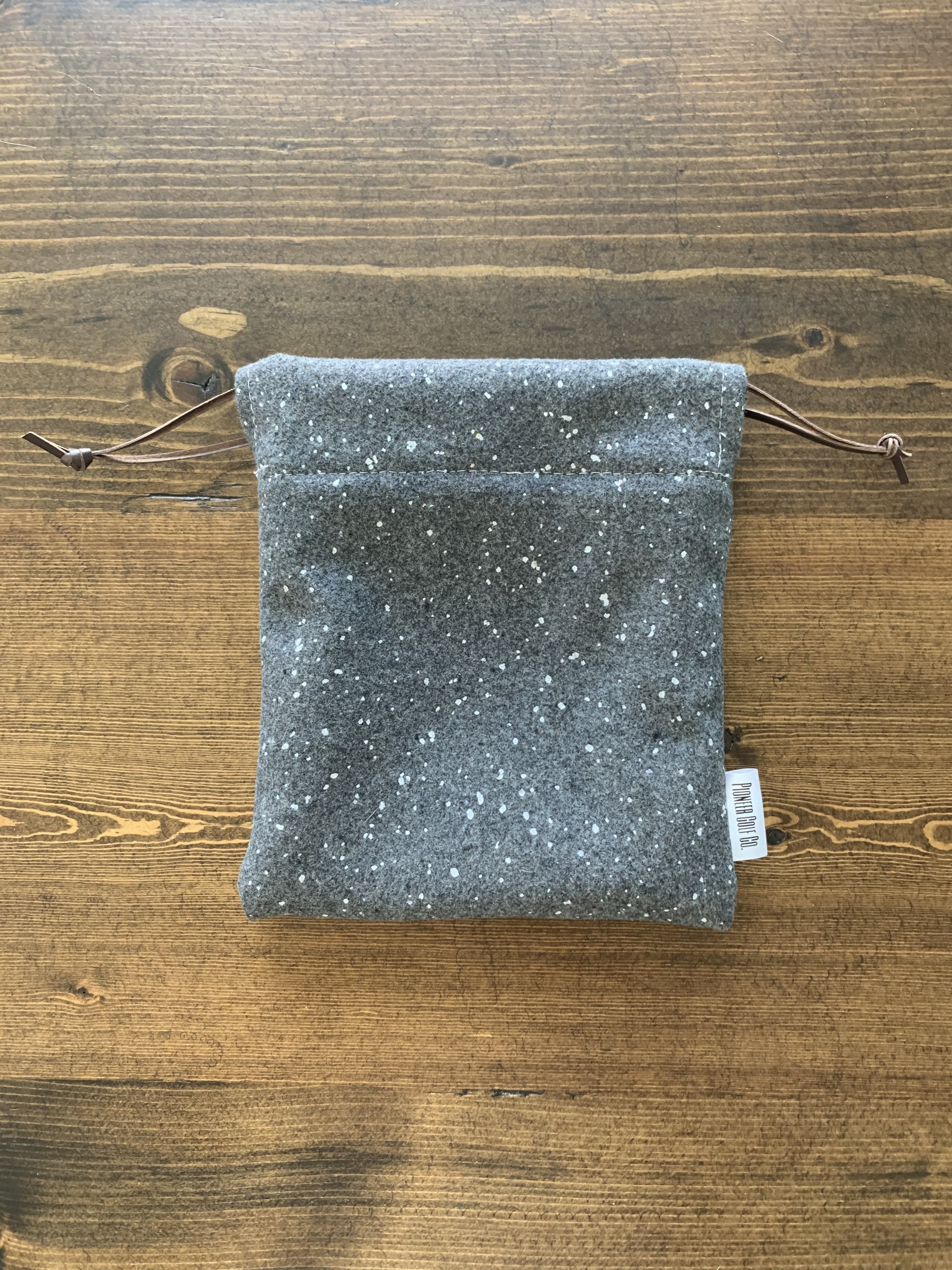  Grey Paint Splatter Valuable Pouch Pacific Golf Warehouse Pioneer Golf Co. 